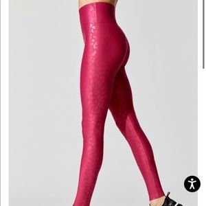 HIGH RISE FULL-LENGTH LEGGING IN LEOPARD TAKARA